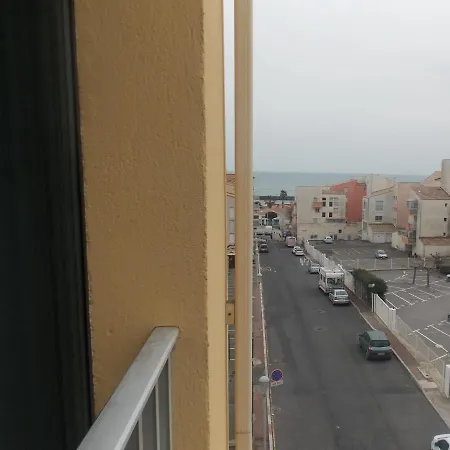 Charming Flat 100m From The Beach * Агд